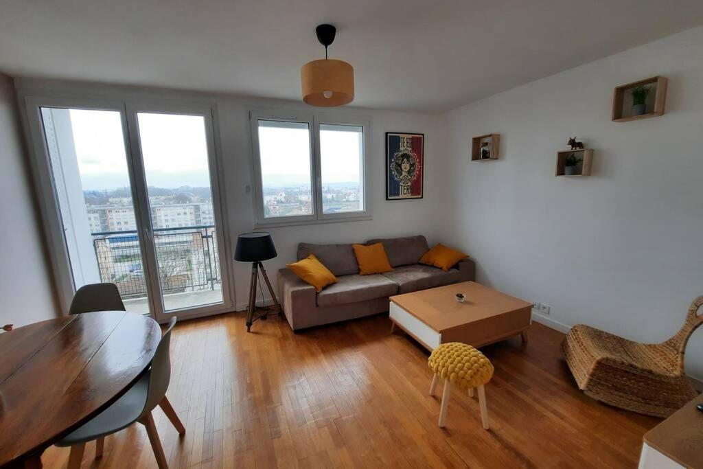 Appartement 70M² 3 Chambres Avec 3 Lits 2 Places Troyes Dış mekan fotoğraf