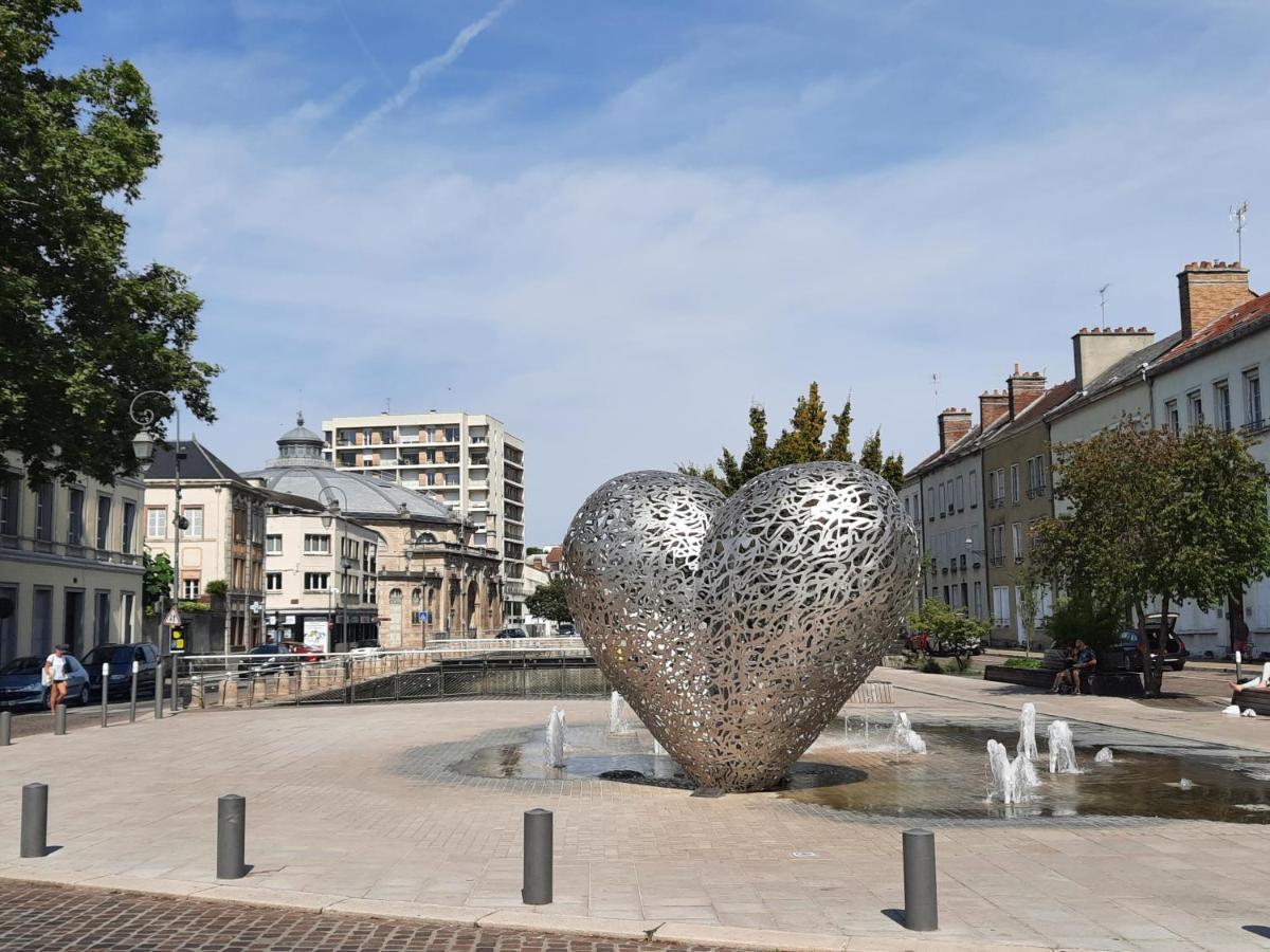 Appartement 70M² 3 Chambres Avec 3 Lits 2 Places Troyes Dış mekan fotoğraf